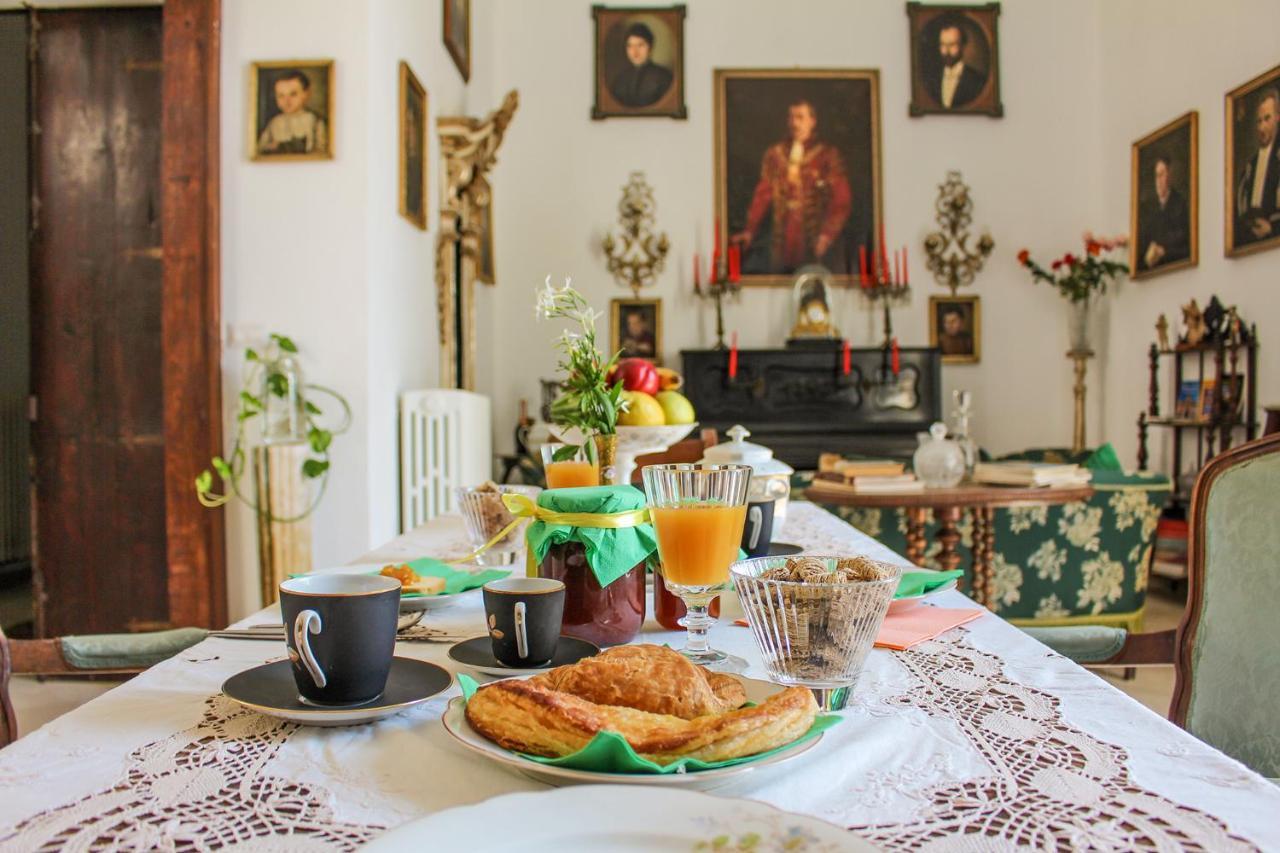 B&B Palazzo Sambiasi Lecce Esterno foto